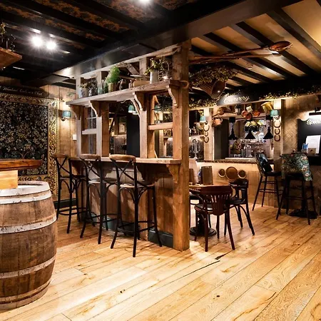 The Swan At Grasmere- The Collection Group 格拉斯米尔