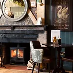 The Swan At Grasmere- The Collection Group 4*